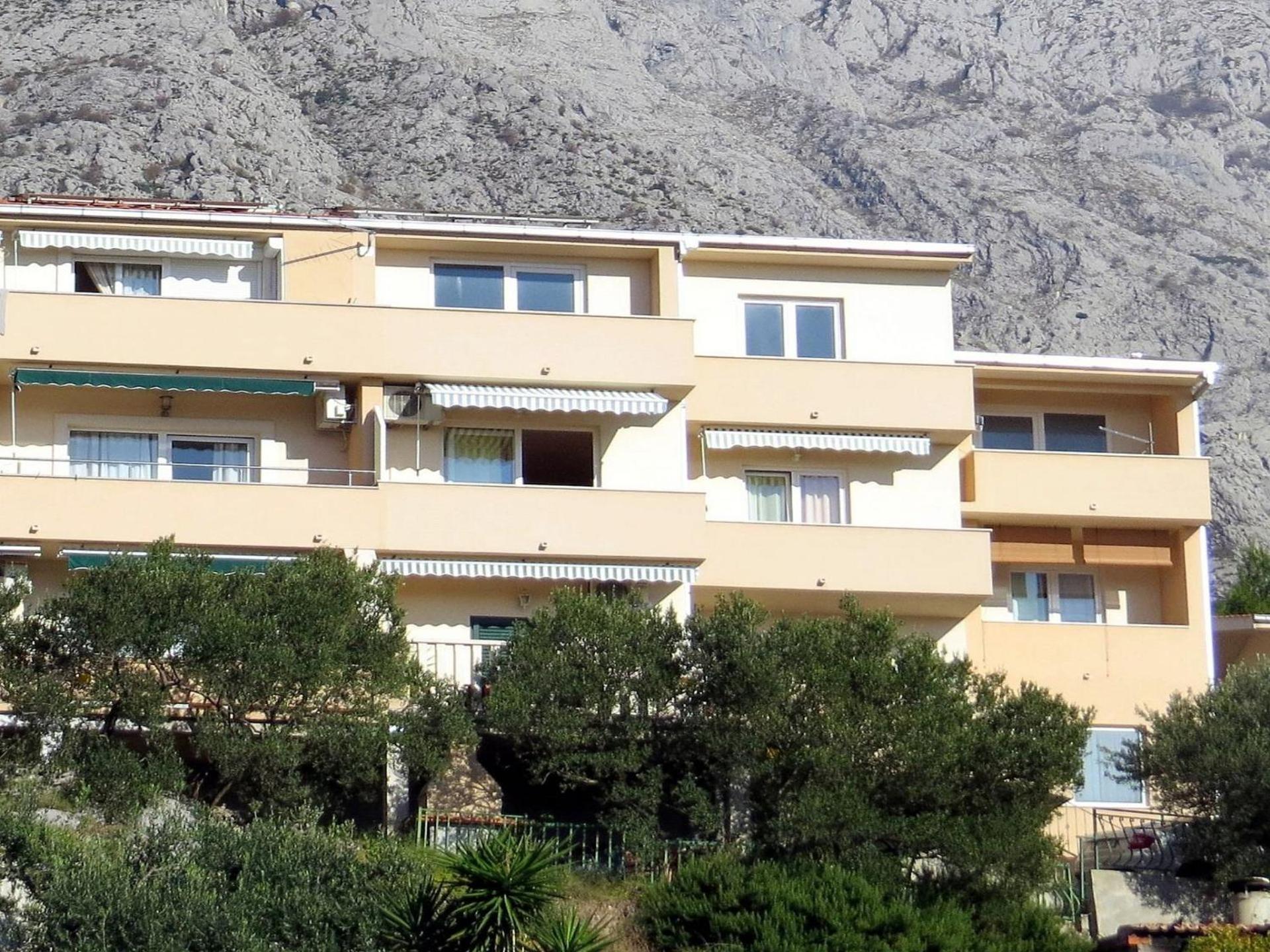 Apartments Marijo Baška Voda Exterior foto